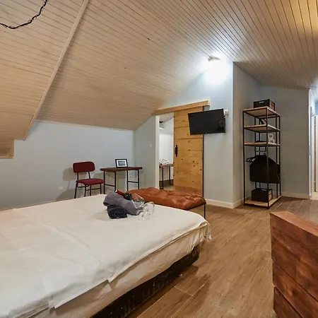 Bed and Breakfast Bubalus Boutique Τρογκίρ