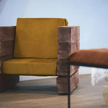 Bubalus Boutique 4* Τρογκίρ